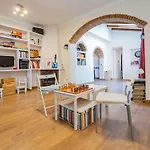 Cubo's Capuchinas & Cave House * Torremolinos