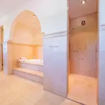 Villa Cubo's Capuchinas & Cave House