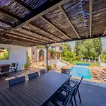 Villa Cubo's Capuchinas & Cave House Torremolinos