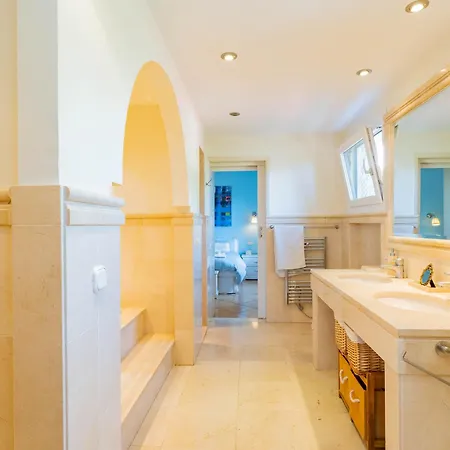 Cubo's Capuchinas & Cave House וילה *