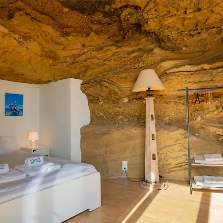 别墅 Cubo's Capuchinas & Cave House 托雷莫利诺斯