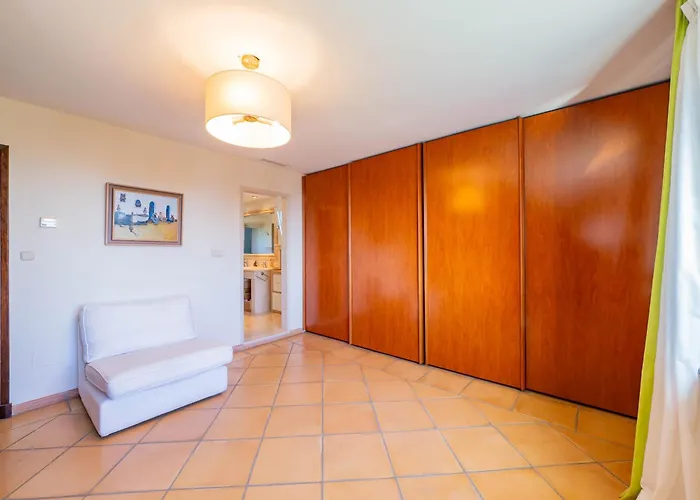 Cubo's Capuchinas & Cave House * Torremolinos