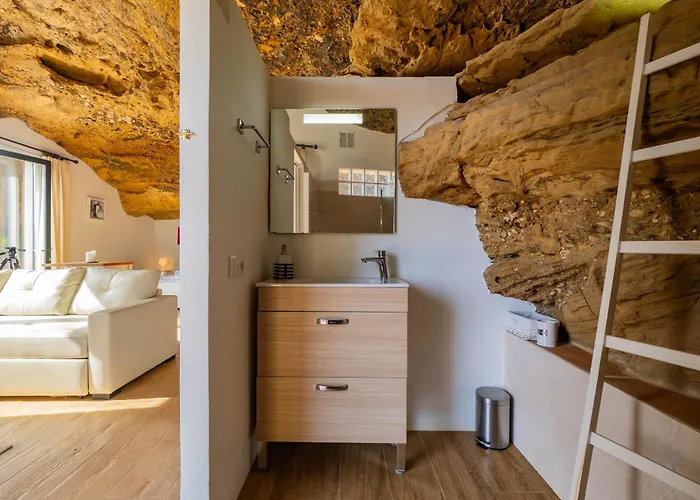 Cubo's Capuchinas & Cave House Villa Torremolinos