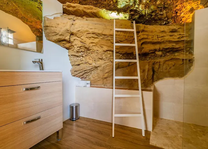 Cubo's Capuchinas & Cave House * Torremolinos