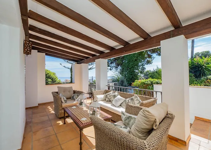 Cubo's Capuchinas & Cave House Villa Torremolinos