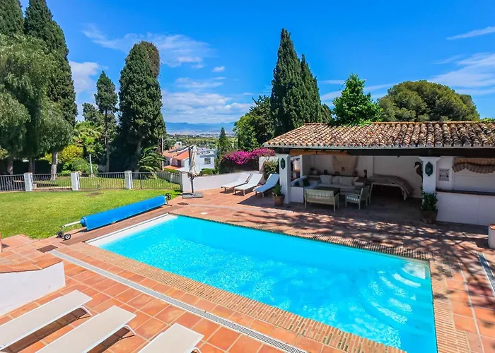 Cubo's Capuchinas & Cave House Torremolinos