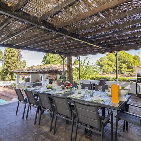 Villa Cubo's Capuchinas & Cave House Torremolinos