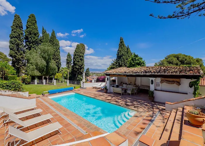 Cubo's Capuchinas & Cave House